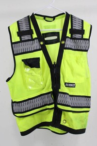DeWalt High-Visibility Reflective Safety Vest