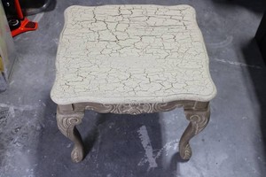 Decorative Accent Table 24 X 22 X 21 in