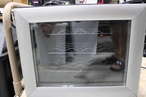 Haier HVT12ABS Wine Cooler