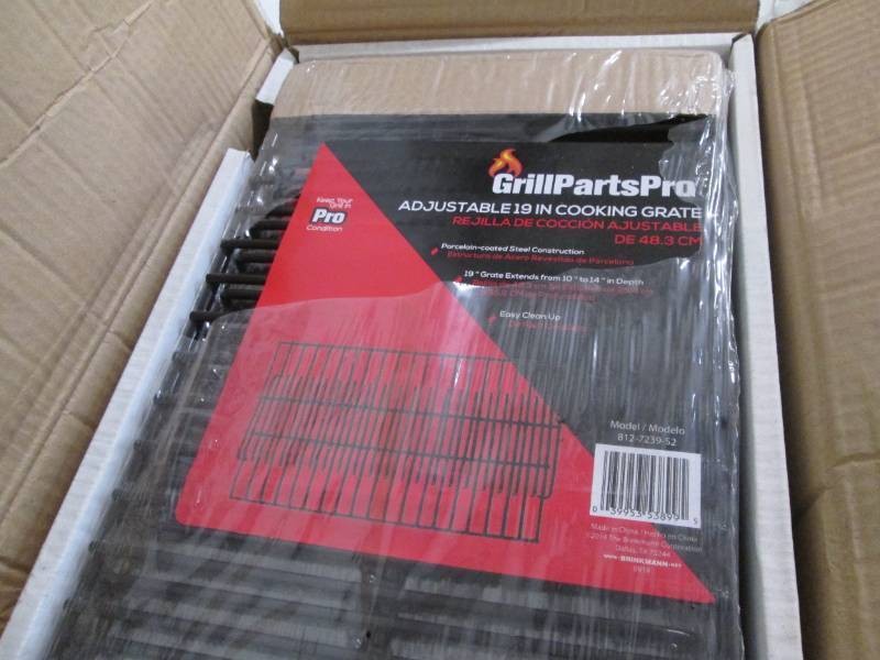 Box of 8 adjustable grill cooking g...
