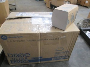 24 Packs of Dixie Ultra 2 ply napkins