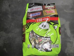 110 Mini assorted candy bars