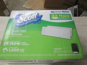 16 250 Packs of Scott multifold tow...