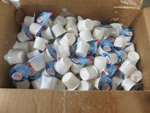 360 French Vanilla coffee creamers,...
