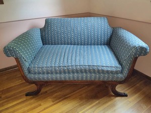 Duncan Phyfe Classic Mahogany Settee