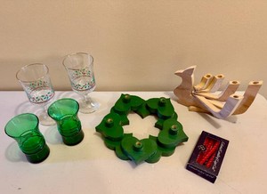 Holiday Celebration Glassware and Decor - inc. Anchor Hocking Whirly Twirly Green Tumblers