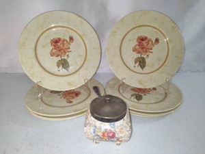Precidio Plastic Rose Plates & Sandland Ware Sugar Bowl wLid