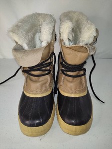 Sorel Winter Boots (Size 9)