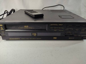 Marantz  VCR wRemote Control