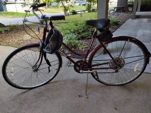 Vintage Schwinn World Tourist 27 Womens Bicycle