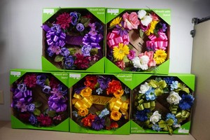 5 17 Decorative Floral Wreaths