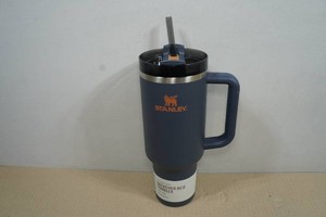 Stanley Quencher H2.0 40oz Timbler