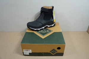 Muck Boots Womens Apex Mid Zip Boots - Size 5