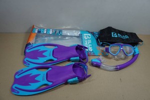 Cressi Blulove Kids Snorkel Set - Fin Size LXL