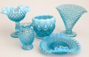 Lot of 5 Fenton Blue and Blue Opalescent Hobnail Vases