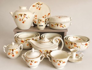 Large Lot Hall Pottery Large Dishware Lot Autumn Leaf Jewel 16 pc