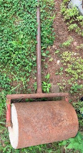 Vintage Metal Lawn Roller