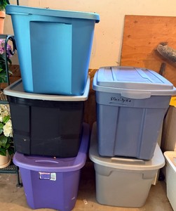 Lot of 5 Large Storage Totes
