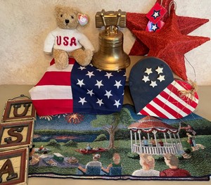 Patriotic Decor Lot with 4th of July Tapestry Runner