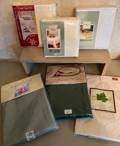 Lot of 6 Tablecloths New In Package