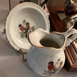 Crossbill Made in England Bird Teacup and Porcelain Birds