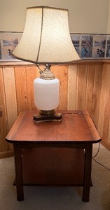 Vintage End Table and Lamp