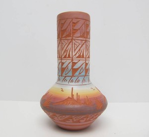 Signed Vintage Native American Pottery Vase - Mesa Verde Pottery - Silas Ramona
