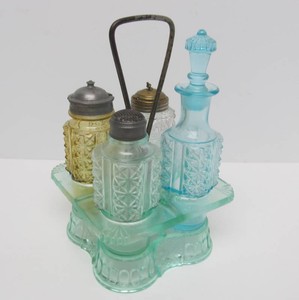 Great Looking Antique Glass Cruet Set&nbsp