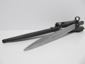 Military Style Bayonet wScabbard