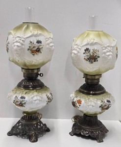 Pair of LARGE Vintage Gone with The Wind Lamps wLions Head Glass Shades
