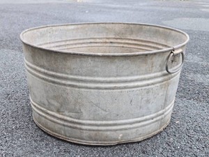 Antique Galvanized Washtub