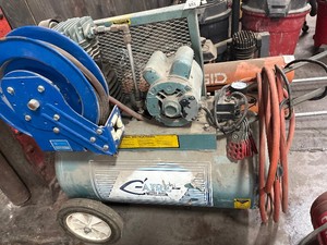 Air compressor