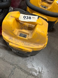 Portable wet vac