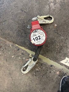 Personal fall limiter
