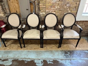 Set of 4 padded wooden chairs