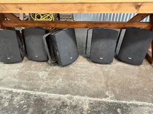 Set of speakers