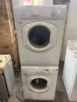 Stackable washer dryer set