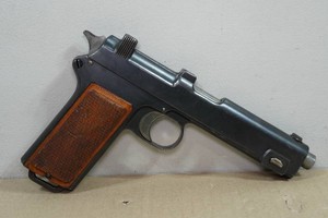 1915 Steyr M1912 9mm Steyr Semi-Auto Pistol - Stripper Clip Loaded Integral Magazine