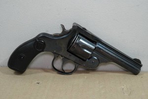 Harrington & Richardson Arms .32 S&W Top-Break Revolver
