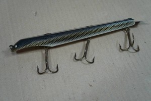 Suick Muskie Thriller Fishing Lure
