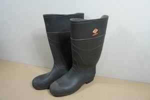 Red Ball Rubber Boots - Size 9