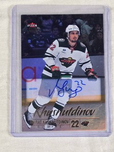Marat Khusnutdinov Rookie 2024-25 Fleer Ultra Rainbow Auto #202 - Minnesota Wild Hockey Card