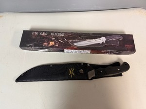 Big Game Tracker (TDH 243-155) 15 12 Fixed Blade Knife, Satin Finished Blade, Black Pakka Wood Handle