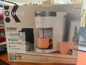 Keurig K-Coup Coffee Brewer (K-Slim) Space Saver Model - Less than 5 Wide (Like New, maybe used for 12 K-cups)