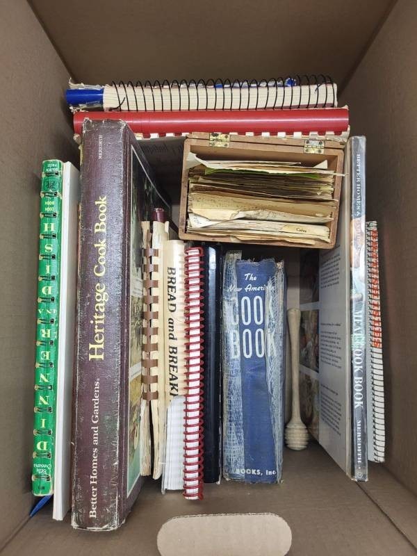 Vintage Cookbook Lot Better Homes Gardens Betty Crocker Norske Nook  Recipe Boxes