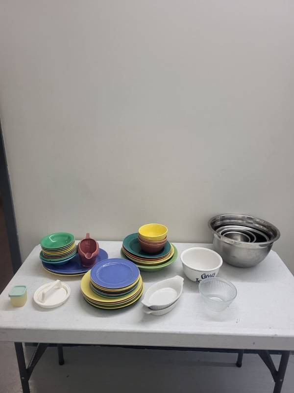 Lot of Assorted Fiesta-Style Color Dinnerware & Mixing Bowls
