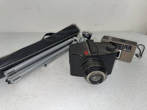 Vintage Camera Lot Agfa Chief Revere 33 Automatic With Tripod Case