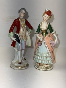 Occupied Japan Porcelain Figurine Pair Colonial Couple Court Dress