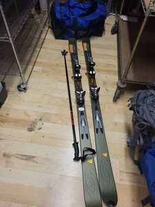 Salomon Scream Pilot Skis 186cm w Bindings Ski Bag & Accessories