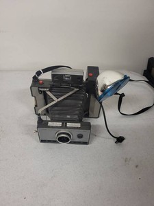 Polaroid Land Camera Automatic 230 Folding Instant Camera w Flash
